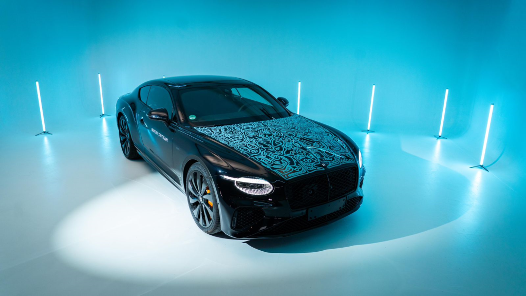 Romulo Kuranyi, nascido em Petrópolis, apresentou na Alemanha uma nova colaboração com a Bentley Stuttgart